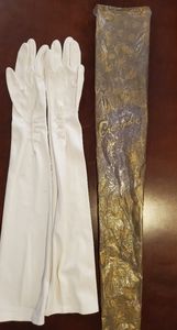 White 50s vintage opera length gloves by Crescendo